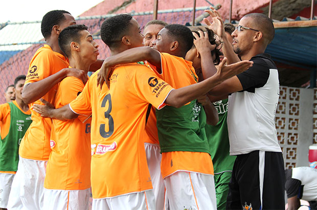 sub16-interna2