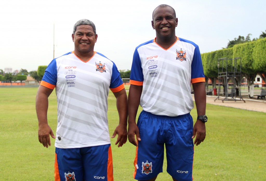 Ronaldinho e Carlos Vitor 01